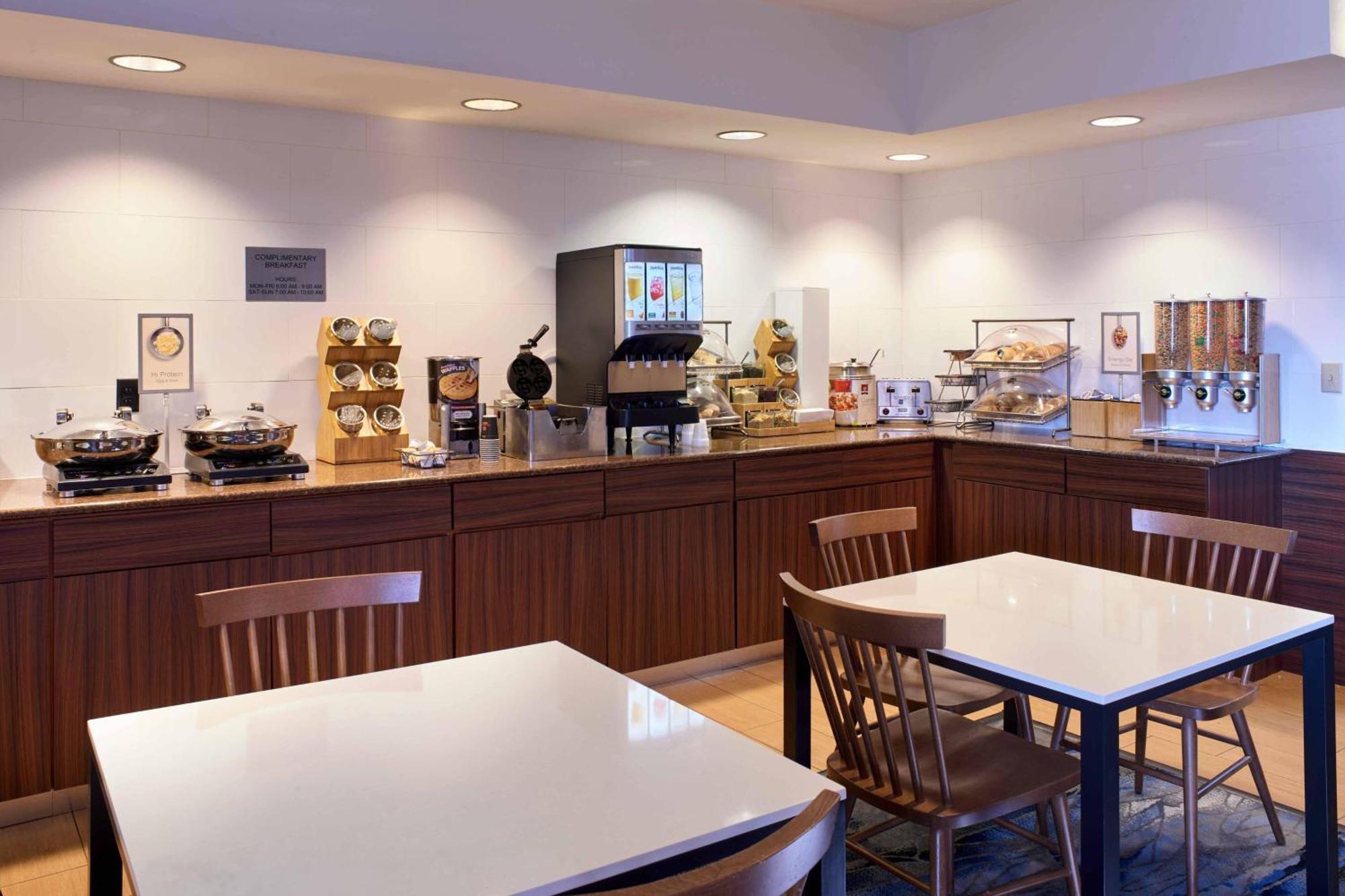 Fairfield Inn By Marriott Kalamazoo West Eksteriør billede