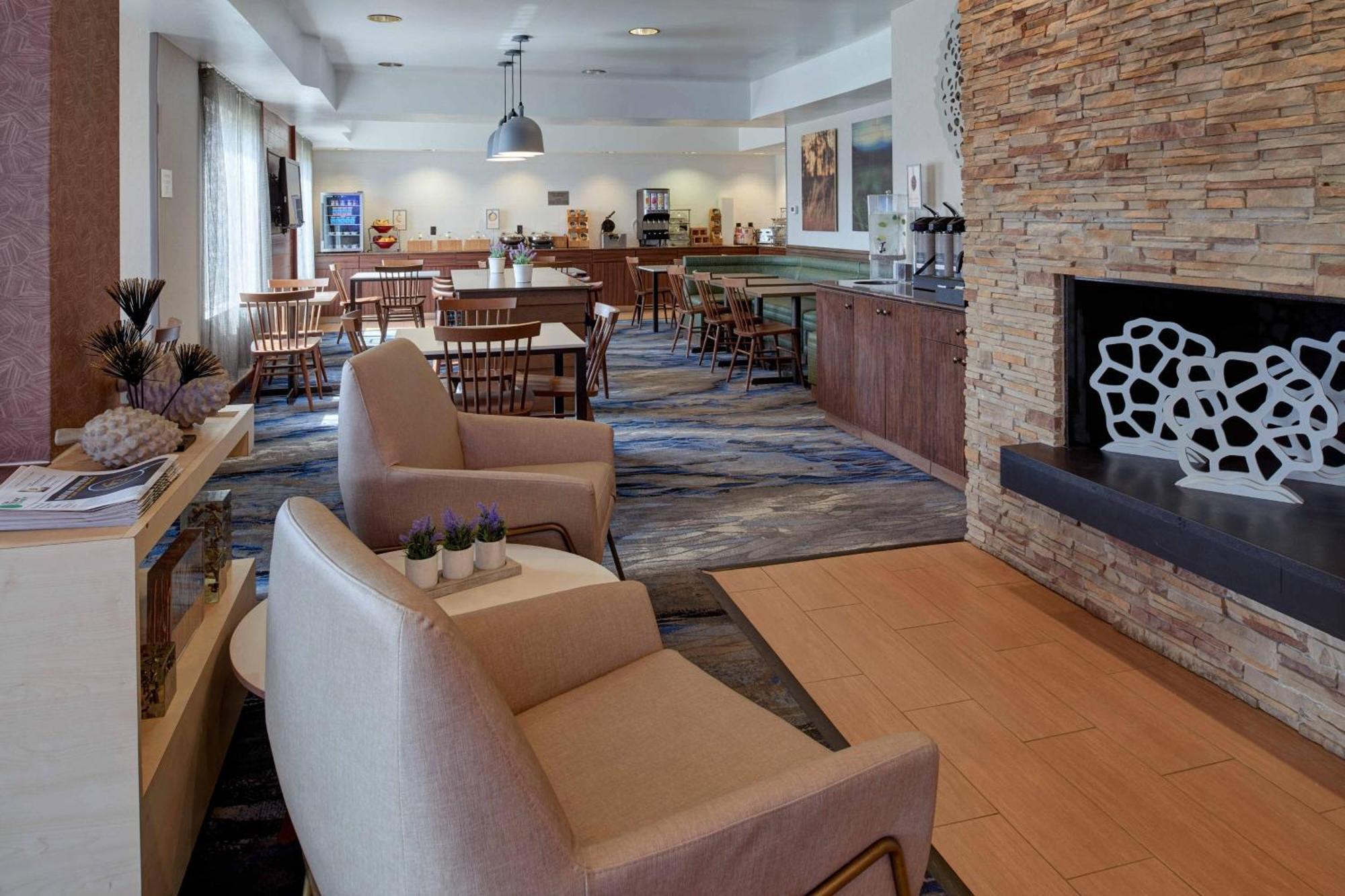 Fairfield Inn By Marriott Kalamazoo West Eksteriør billede